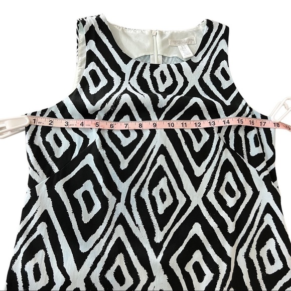 London Times Sleeveless Petite Shift Dress - Picture 9 of 10